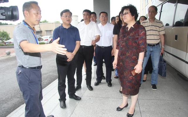 成都市委秘书长级别、成都市秘书长什么级别