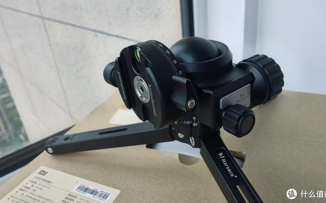 球形云台锁不紧怎么办