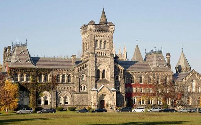 加拿大皇后大学怎么样