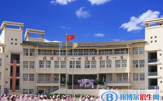 青岛公立卫校学校有哪些