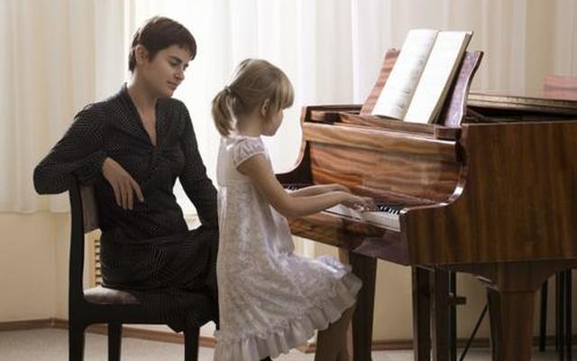 幼儿学钢琴最佳年龄