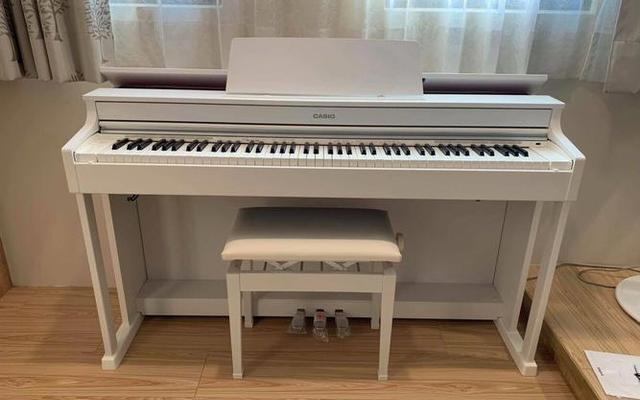 电钢琴和钢琴的优缺点