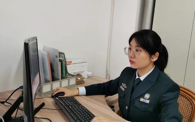 部队文职是什么编制 能干一辈子吗是铁饭碗吗