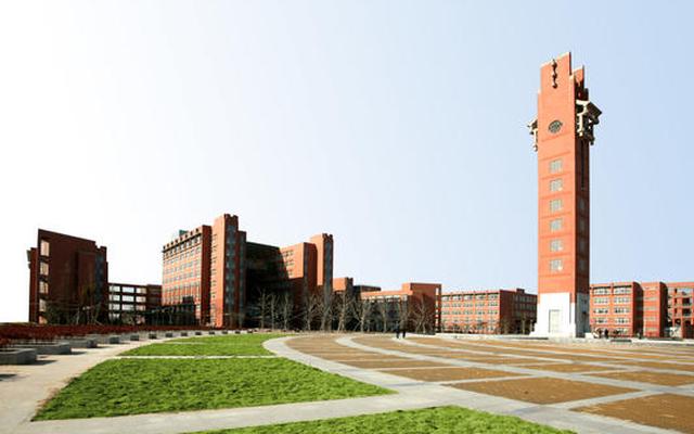 清华大学占地面积9800亩