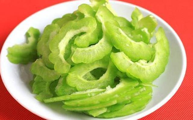 10大刮油减肥蔬菜(10大刮油减肥蔬菜有哪些)