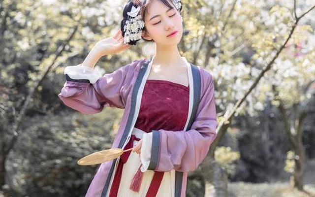 古代女人穿的汉服图片