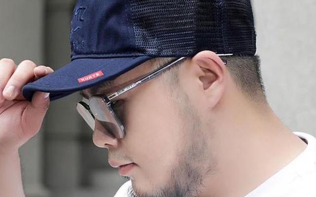 男生头大的人适合戴什么帽子