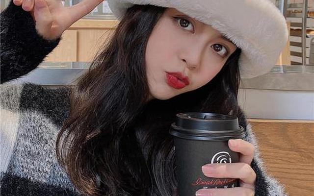 女人头大适合戴什么帽子