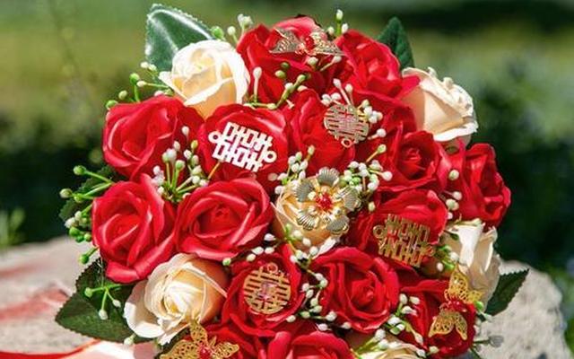 新娘的手捧花怎么处理好看