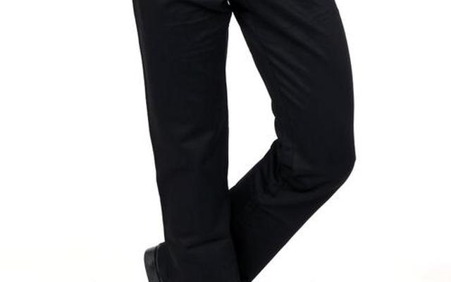 黑色裤子有一股刺鼻味道