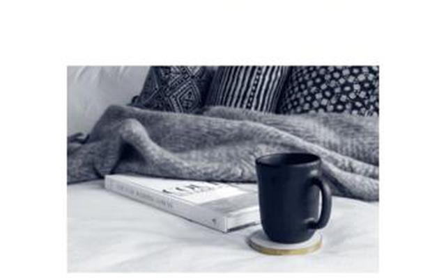 女孩子的快乐就是这么简单的文案