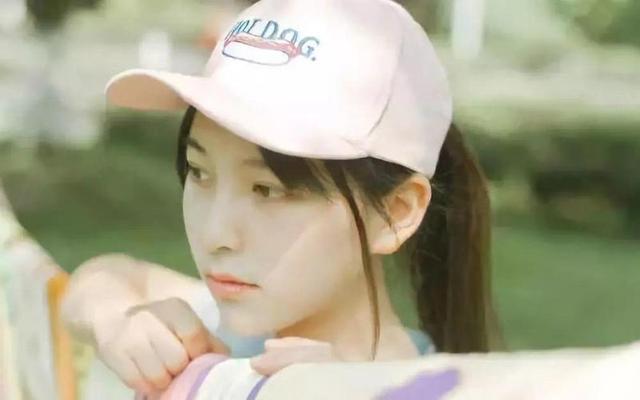 一个女孩拒绝了别人来找我 一个女孩拒绝了别人来找我