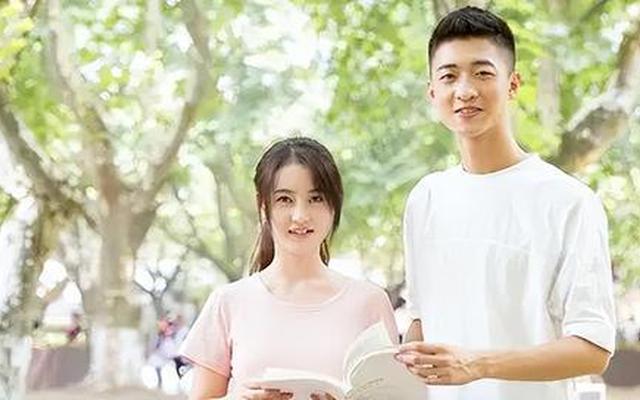 女生最佳恋爱年龄是多少