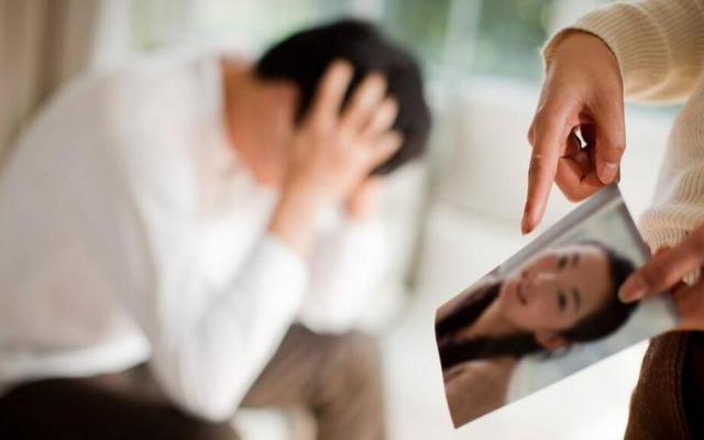 婚内出轨小三有了孩子怎么办补偿多少