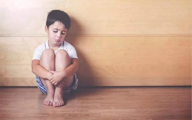孩子出现这3种情况可能是抑郁了;怎么判断孩子是不是抑郁了