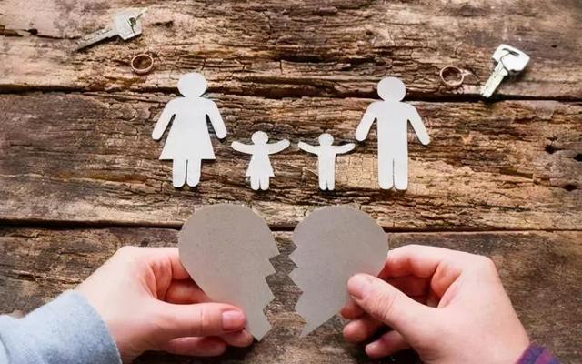 离婚小孩几岁可以自己选择父母