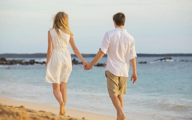 男人对待有亲密关系的女人