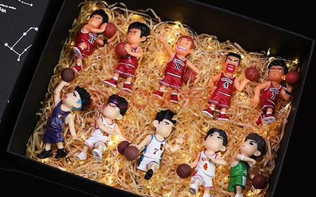 送16～17男孩子什么礼物好