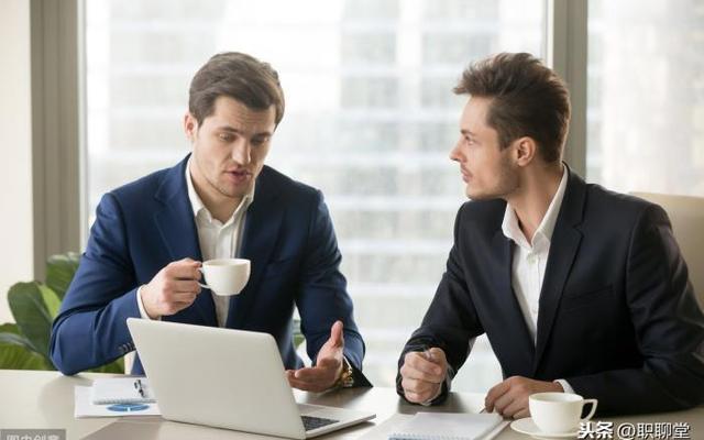 领导偷偷喜欢你的表现