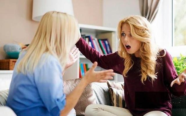 顶撞父母是什么行为