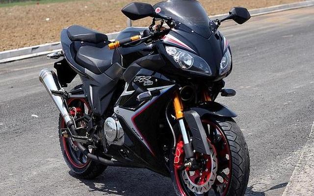 一万五左右的摩托车街车推荐