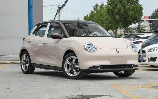 女孩开什么车好看10万左右