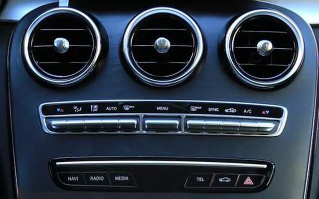 奔驰连了蓝牙放歌没有声音