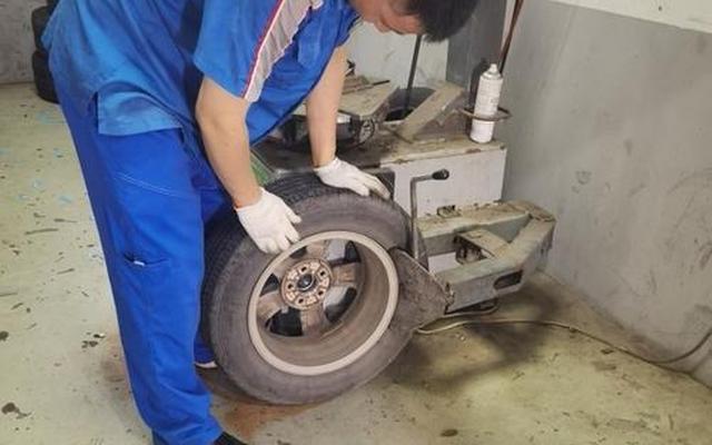 补胎师傅说不用做动平衡