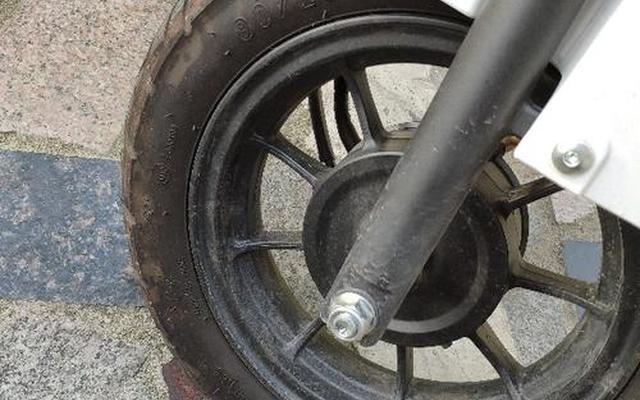 电动车突然爬坡无力是什么原因 电动车突然爬坡无力是什么原因