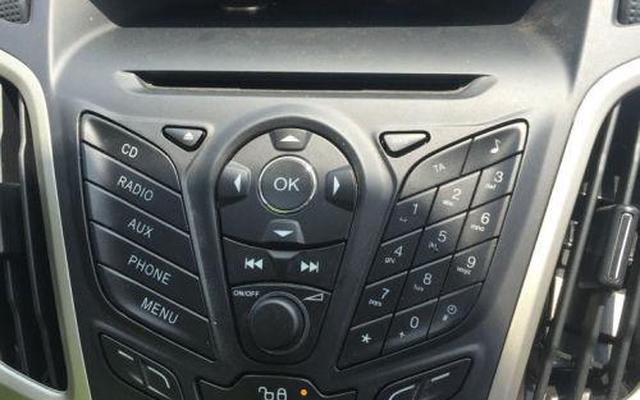 车内蓝牙是哪个按键