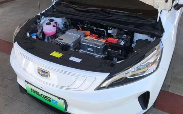 续航10000km纯电汽车