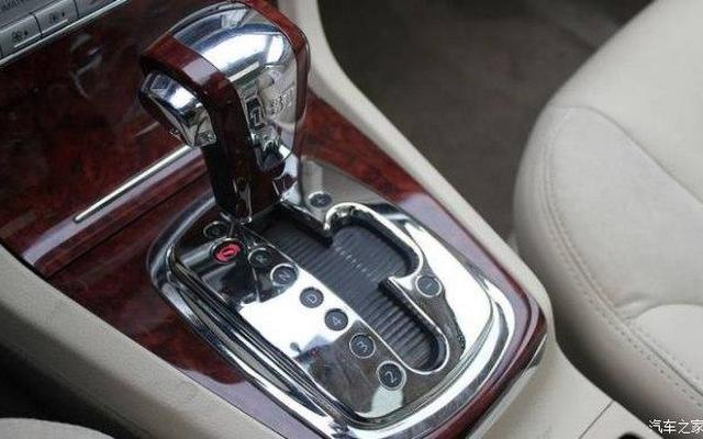 自动挡空挡滑行对变速箱有没有影响