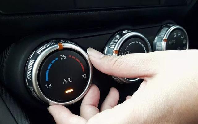 汽车怠速开空调油耗多少