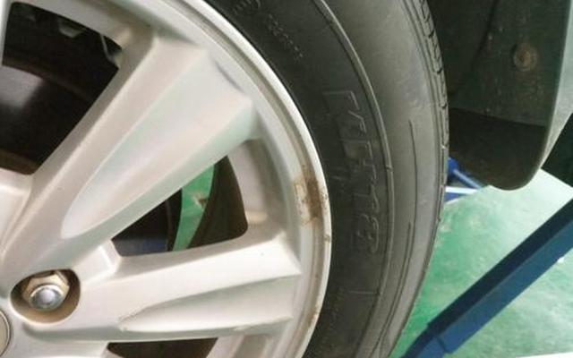 比亚迪换轮胎必须去4s店吗