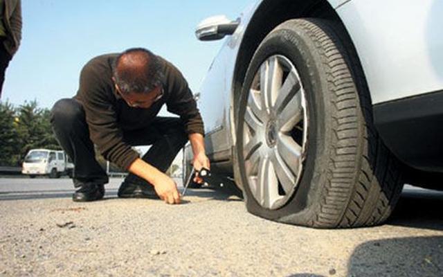 以下避免爆胎的做法错误的是什么