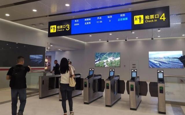 昆明机场最晚过安检时间