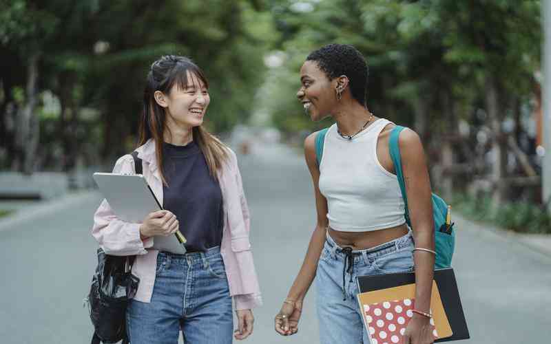 如何通过小米官网或手机应用注册小米账号