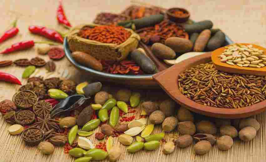 怎样通过饮食调整来预防痘痘