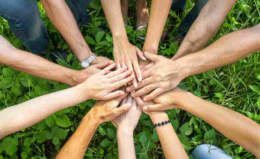 社会责任感对学生人际关系的影响是什么